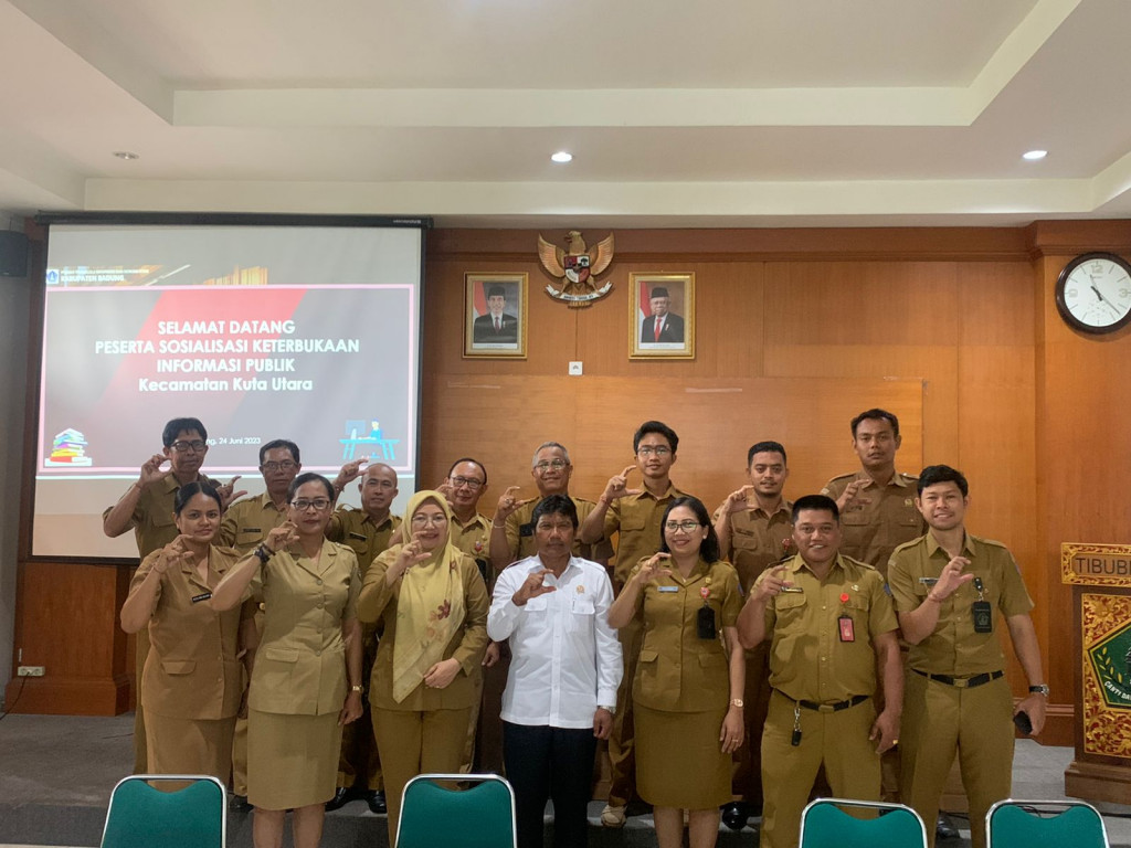 Sosialisasi Keterbukaan Informasi Publik Di Kecamatan Kuta Utara